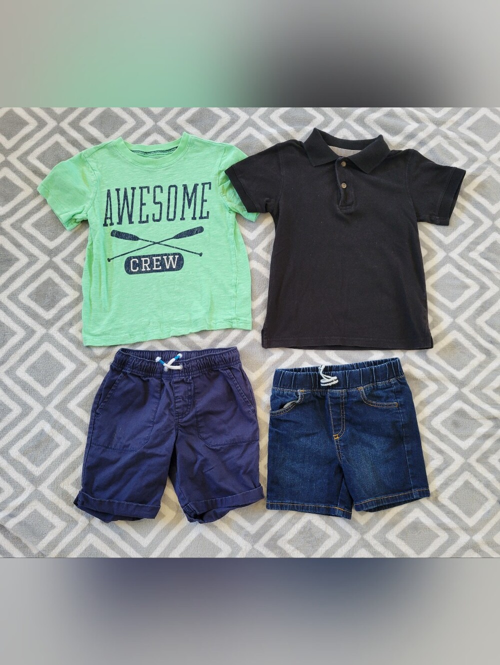 Boys size 5t clothes bundle